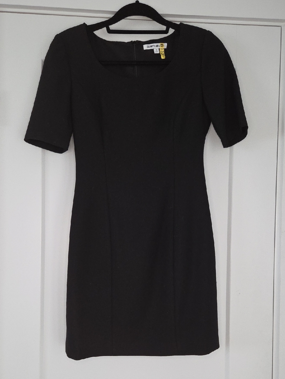 Elizabeth and James Black Ponte Sheath Dress Size 6 Little Black Dress